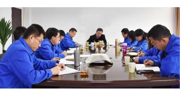 長嶺電氣黨委書記、董事長趙剛強(qiáng)到紡電公司調(diào)研時(shí)強(qiáng)調(diào) 盤活有效資產(chǎn) 深化改革改制